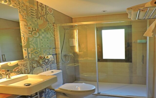 Las Yucas Tradición S.L.