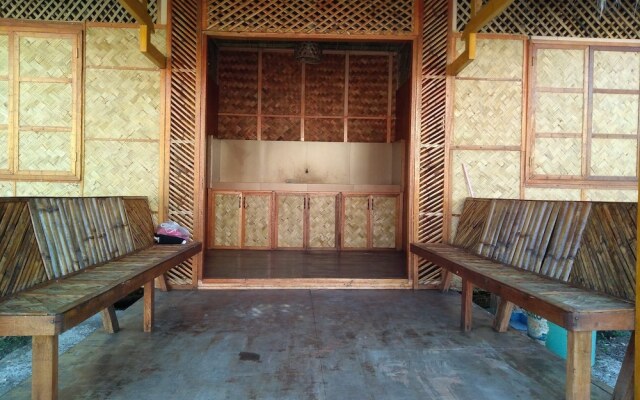 Hana-Natsu Resorts Pool