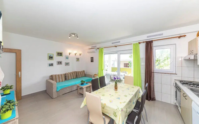 Apartment 3M