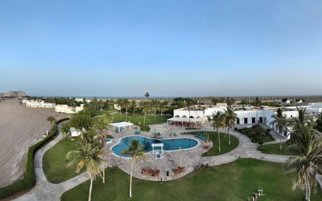 Al Sawadi Beach Resort & Spa