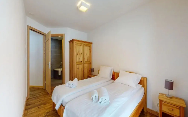 Apartment With Comfortable Arrangements