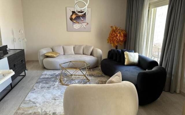Penthouse with roof-amberville-NEWGIZA