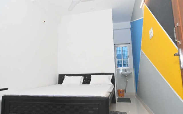 Pop 88881 Aashiyana Hotel & Restaurant