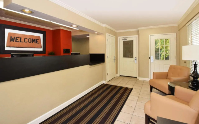 Homestead Studio Suites - Dallas - North - Park Central