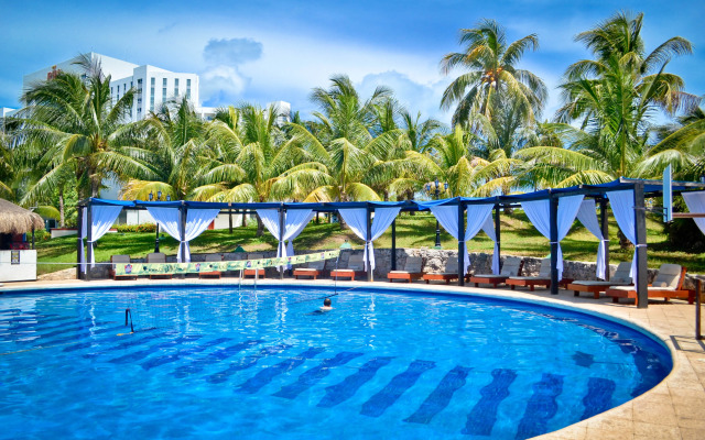 Hotel Dos Playas Faranda Cancun