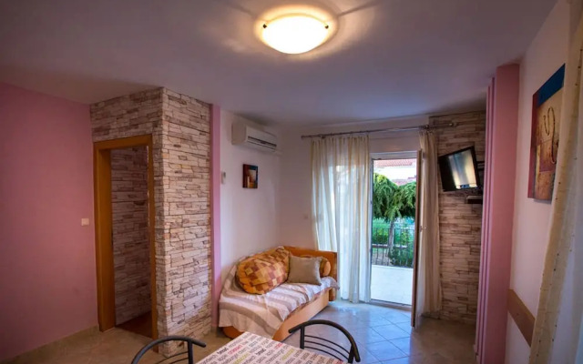 Apartment Sanic Rab 2