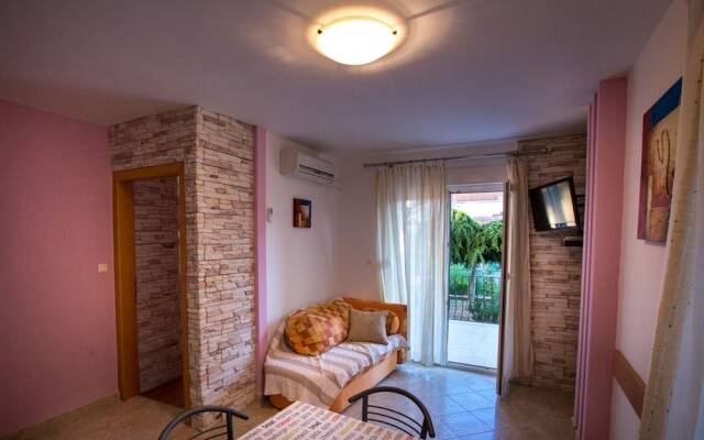 Apartment Sanic Rab 2