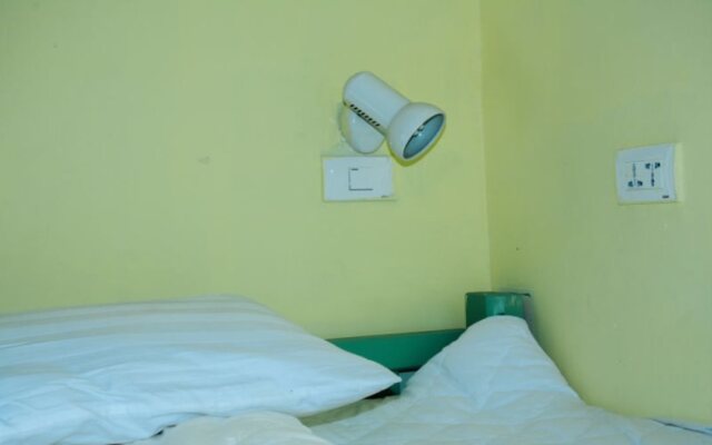 Guilin How Flowers Youth Hostel