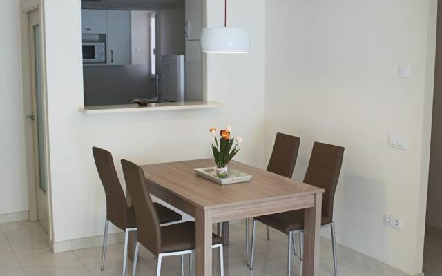 Modern Apartment In Rosas 150 M From The Beach With Wifi