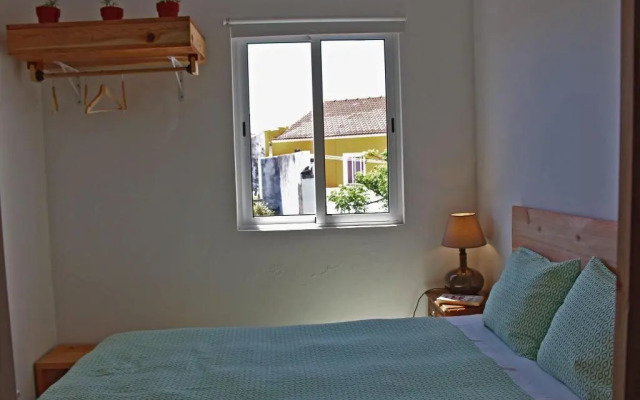 Porto Pim Guest House