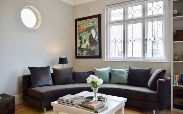 Spacious 3 Bedroom Home Green Point