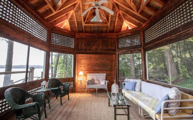 Red Pines a Lake of Bays Gem on a Very Private West Exposure 210' ft Point