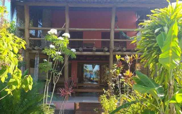 Casa de Temporada 4 Coqueiros, 16 Hóspedes, Piscina, 4 Suítes e Churrasqueira em Itacaré Bahia