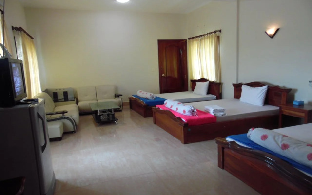 Polowai White Sand Villa House