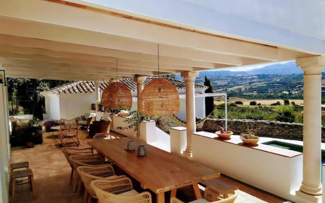 Exclusive Finca With Padel Court in Ronda - La Villa Magdalena
