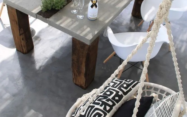OW Andros - Luxury Suites