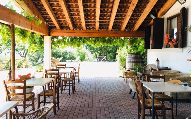 Agriturismo La Perlara