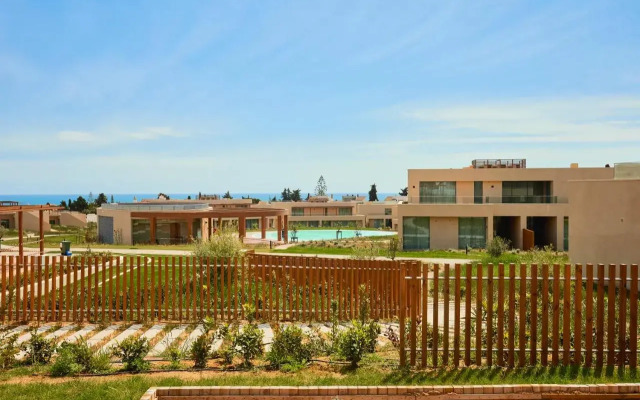 White Shell Beach Villas