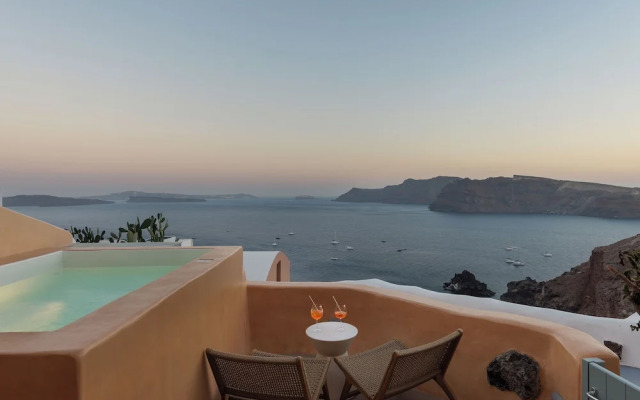 Annouso Villa by Caldera Houses