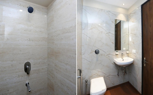 OYO 18890 Hotel City Inn
