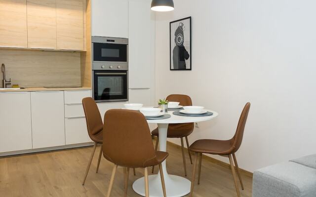 FM Luxury 1-BDR Apartment - Stylish Retreat