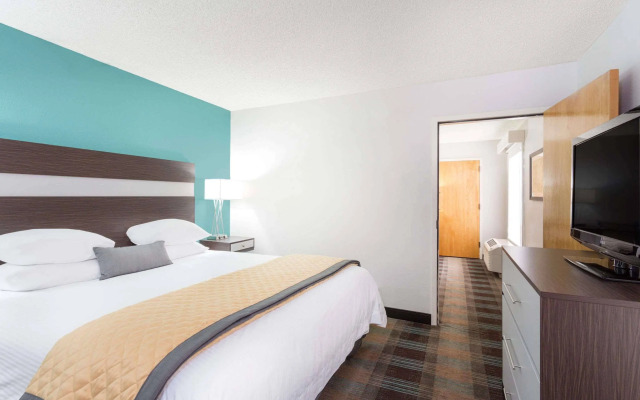 Wyndham Garden Greenville Airport