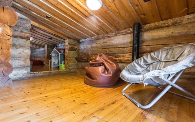 Mustalampi 2 kurkiaura