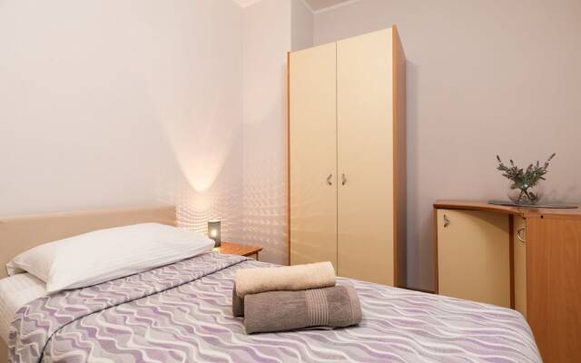 Captivating Apartment in Vela Luka With Balcony