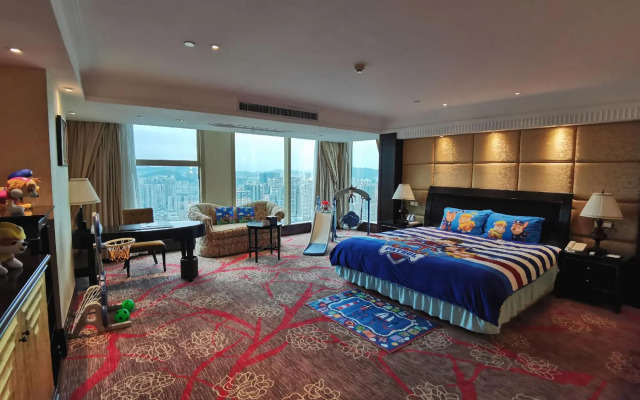 Royal Mediterranean Hotel