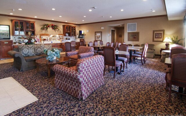 Holiday Inn Express Hotel & Suites Stillwater