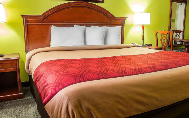 Econo Lodge Jefferson Hills Hwy 51