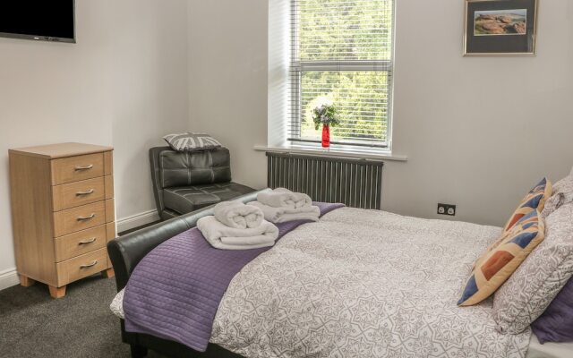 Masson View Apartment