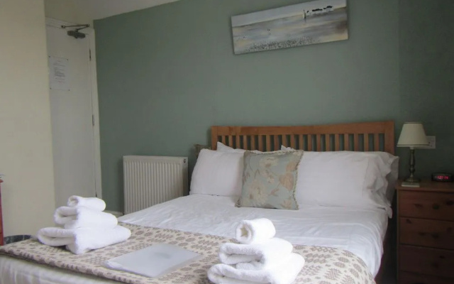 Glascoed Guest House