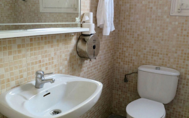 Hostal Balmes Centro