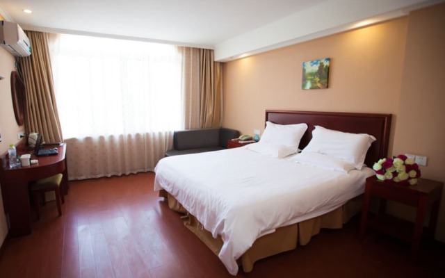 GreenTree Inn Zhenjiang Nanmenwai Street Shell Hotel
