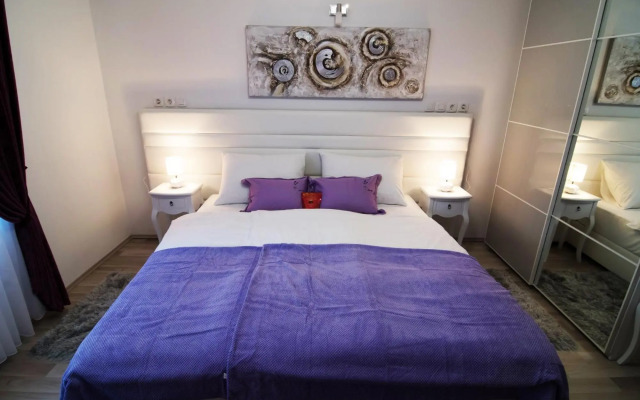 Luxury Licitar Heart Apartment