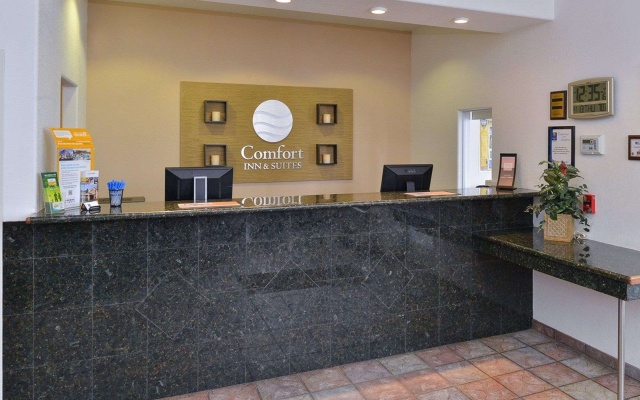 Comfort Inn & Suites Riverton