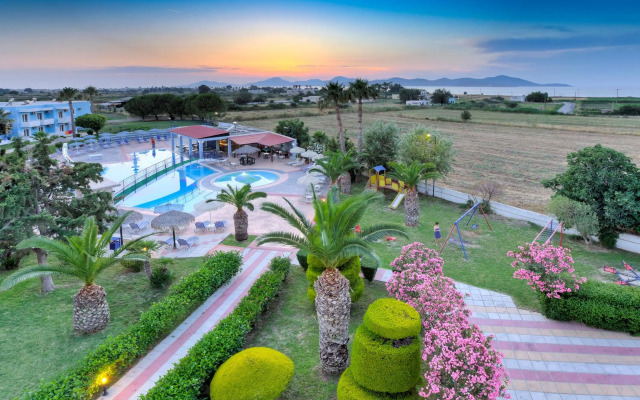 Corali Hotel