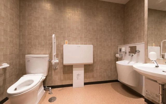 Super Hotel Tokyo Kinshicho Ekimae