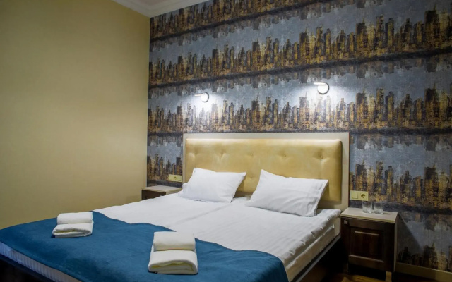 Mini Hotel Barvy Lvova on Hnatyuka St.