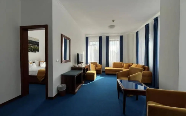 Hotel Bassiana