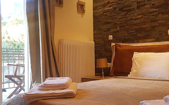 Saint Stephen's apartements at Meteora 3