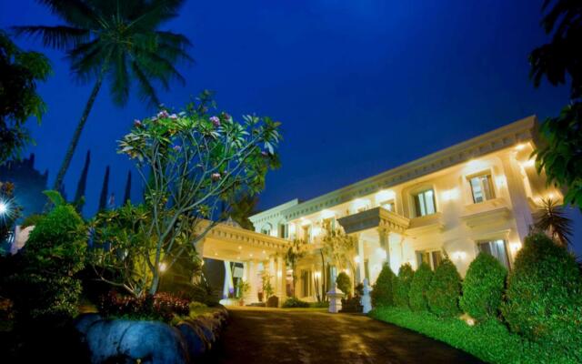 Rizen Premiere Hotel