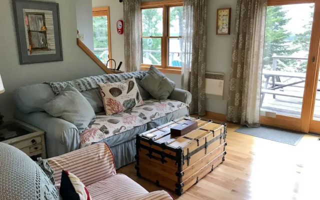 Lighthouse Point by Pack and Relax