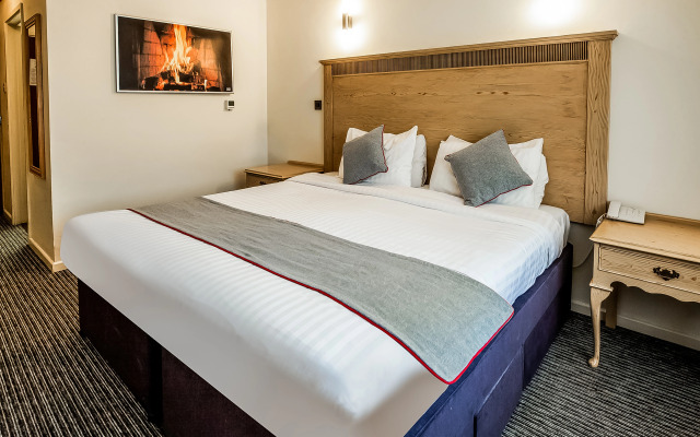 Osterley Park Hotel