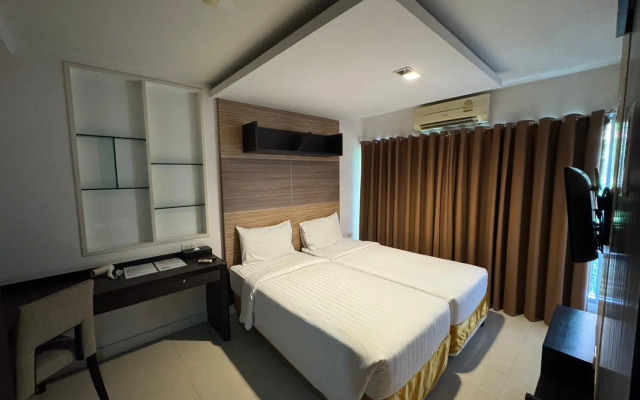 Palette Bella B All Suites Bangkok Hotel