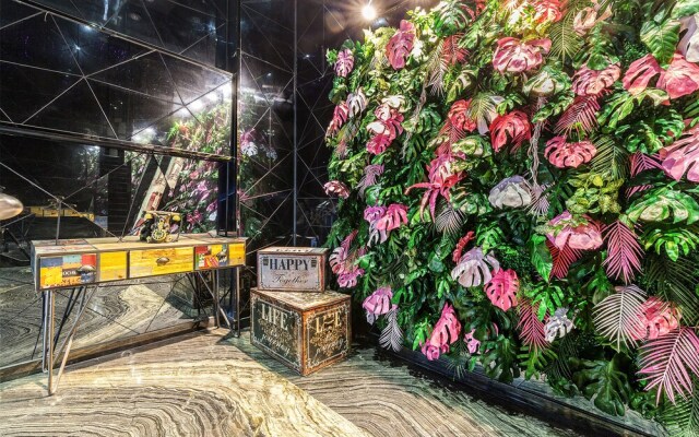Guangzhou Lujiang Tian Yue Hotel
