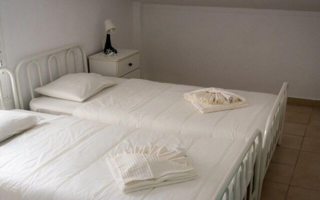Leisure Moments Maisonette