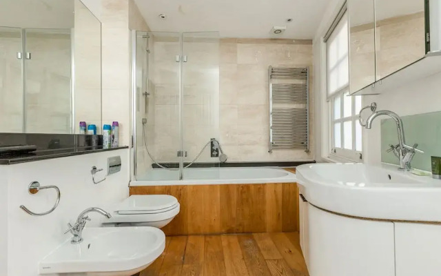 Gorgeous house in the heart of Chelsea