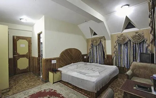 Chandermukhi Cottages
